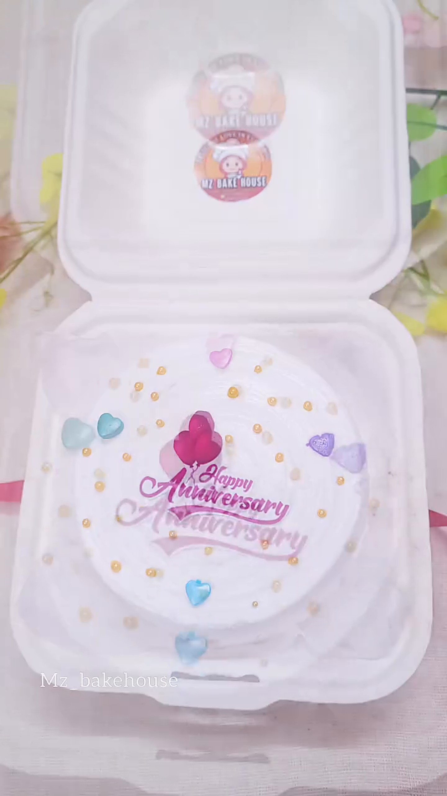 Bento anniversary cake in a lunchbox